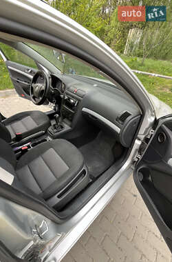 Универсал Skoda Octavia 2006 в 