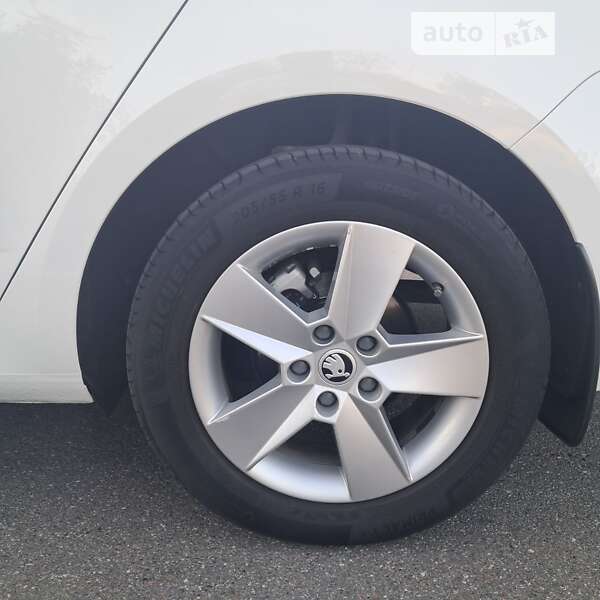 Ліфтбек Skoda Octavia 2019 в Броварах