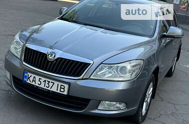 Лифтбек Skoda Octavia 2012 в Каменском