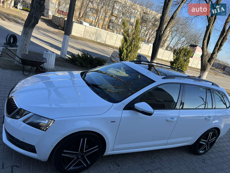 Универсал Skoda Octavia 2017 в Лозовой