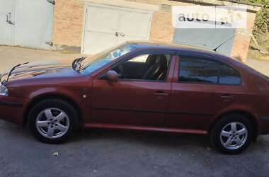 Лифтбек Skoda Octavia 2002 в Полтаве