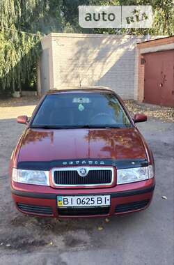 Лифтбек Skoda Octavia 2002 в Полтаве