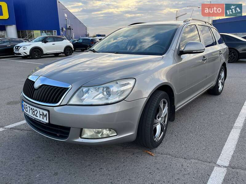 Универсал Skoda Octavia 2009 в 