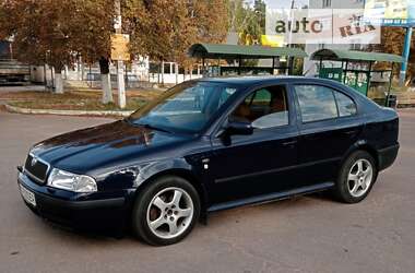 Лифтбек Skoda Octavia 2002 в Житомире