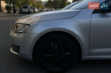 Универсал Skoda Octavia 2015 в 