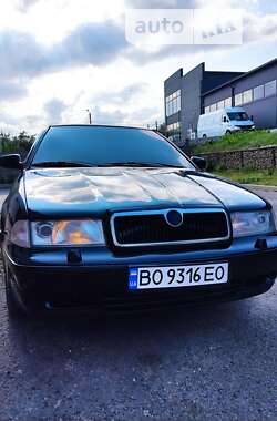 Ліфтбек Skoda Octavia 1998 в Збаражі