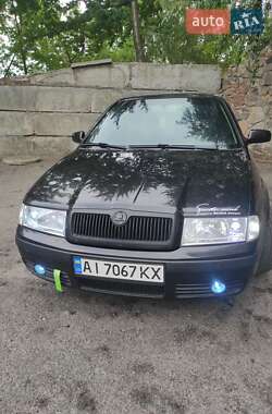 Лифтбек Skoda Octavia 2008 в 