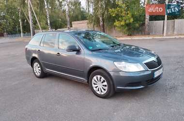 Универсал Skoda Octavia 2011 в 