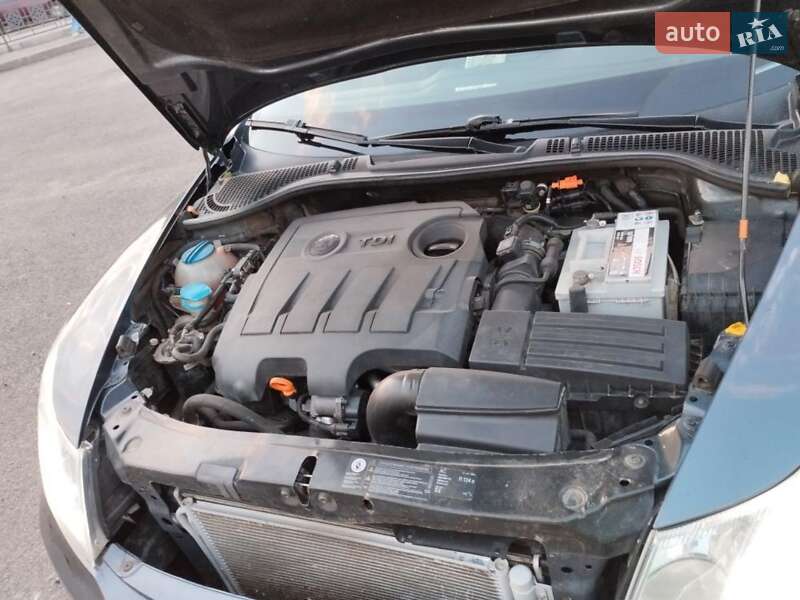 Универсал Skoda Octavia 2011 в Первомайске