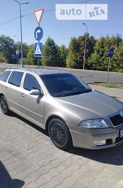 Універсал Skoda Octavia 2007 в Полтаві