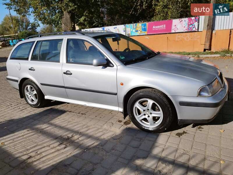 Універсал Skoda Octavia 1999 в Коломиї