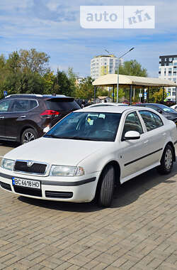 Лифтбек Skoda Octavia 2010 в Львове