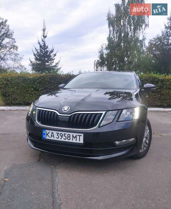 Ліфтбек Skoda Octavia 2018 в Києві