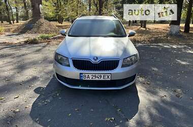 Універсал Skoda Octavia 2015 в Знам'янці