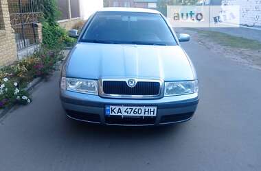 Лифтбек Skoda Octavia 2002 в Конотопе