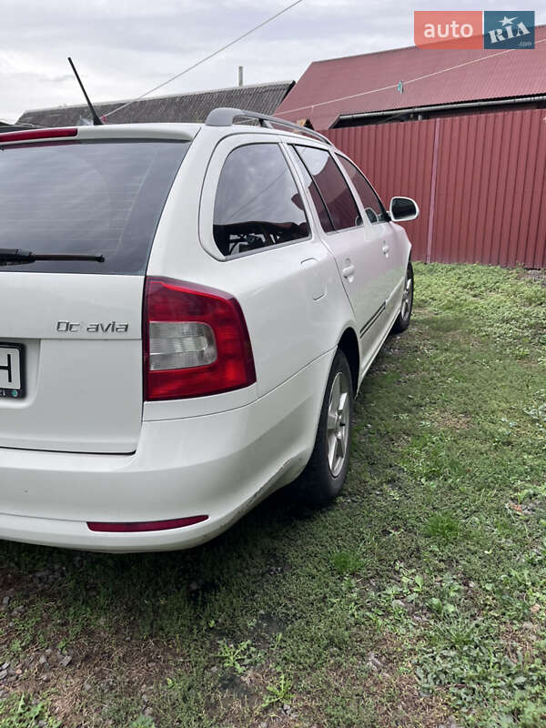 Универсал Skoda Octavia 2012 в Мукачево