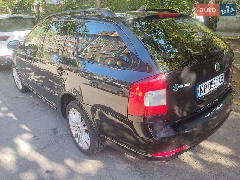 Универсал Skoda Octavia 2010 в Запорожье