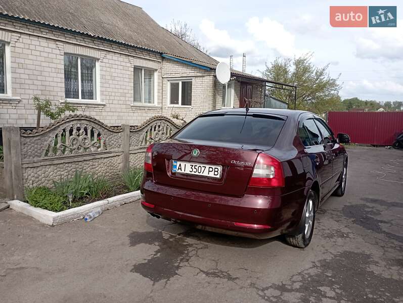 Ліфтбек Skoda Octavia 2010 в Києві