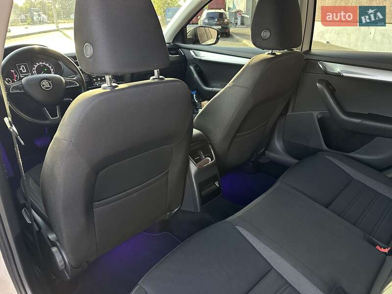 Лифтбек Skoda Octavia 2017 в Киеве