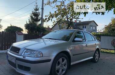 Лифтбек Skoda Octavia 2003 в Львове