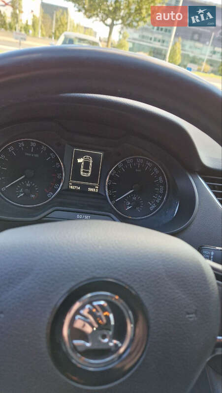 Універсал Skoda Octavia 2016 в Ужгороді