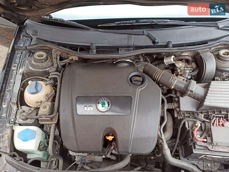 Универсал Skoda Octavia 2003 в Виннице