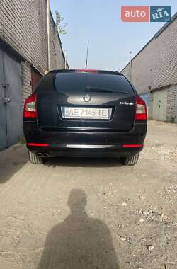 Універсал Skoda Octavia 2010 в Дніпрі