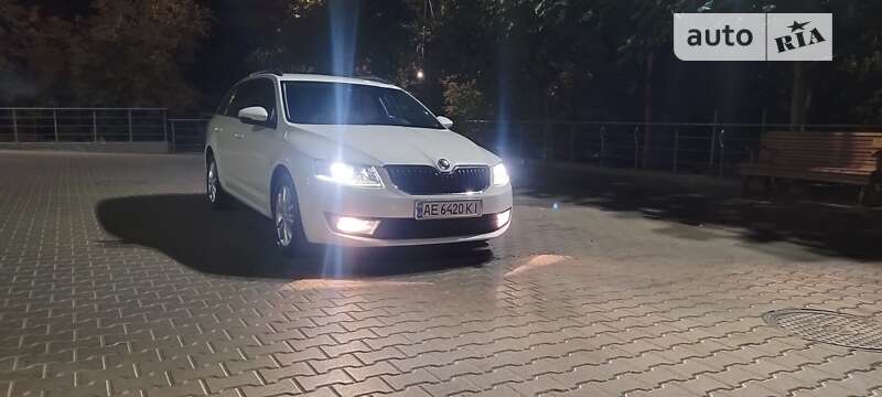 Универсал Skoda Octavia 2014 в Кривом Роге