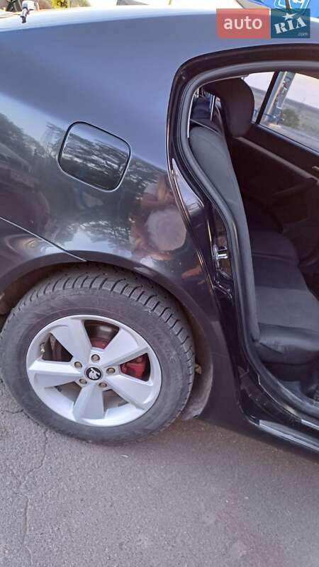 Лифтбек Skoda Octavia 2012 в Братском