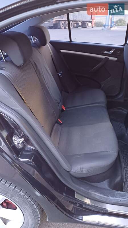 Лифтбек Skoda Octavia 2012 в Братском
