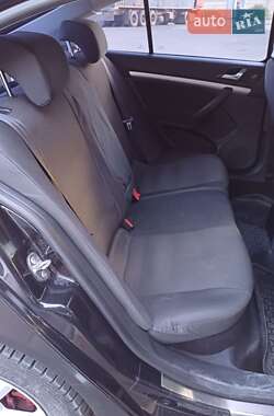 Лифтбек Skoda Octavia 2012 в 