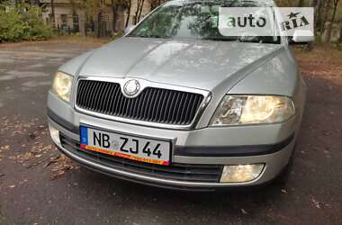 Лифтбек Skoda Octavia 2005 в Звягеле