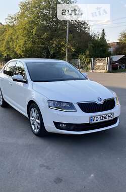 Лифтбек Skoda Octavia 2015 в Тячеве