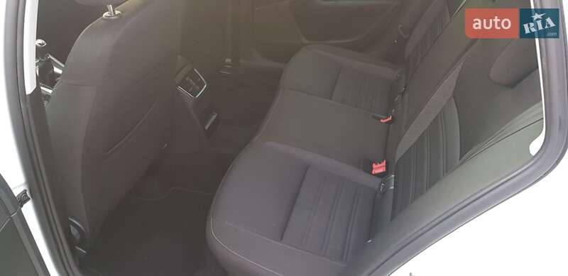 Универсал Skoda Octavia 2018 в Ровно