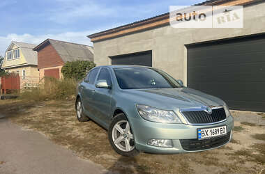 Лифтбек Skoda Octavia 2010 в Чернигове