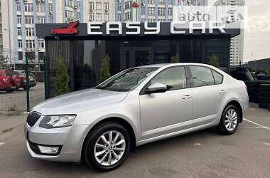 Лифтбек Skoda Octavia 2016 в Киеве