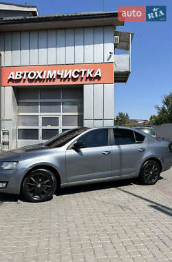 Лифтбек Skoda Octavia 2013 в Хусте