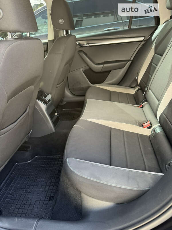 Универсал Skoda Octavia 2016 в Черновцах