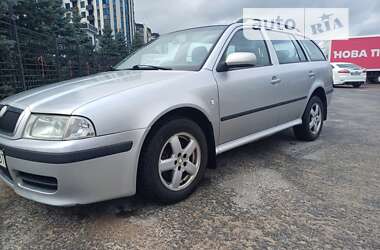 Универсал Skoda Octavia 2006 в Софиевской Борщаговке