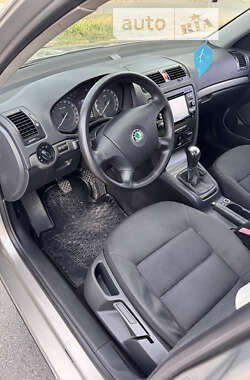 Ліфтбек Skoda Octavia 2008 в Запоріжжі