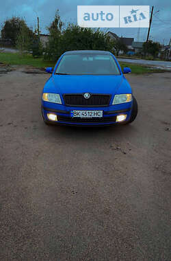 Универсал Skoda Octavia 2006 в Сарнах