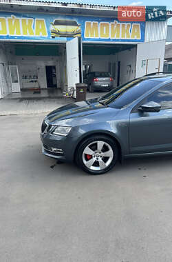 Универсал Skoda Octavia 2017 в 