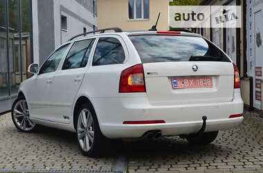 Універсал Skoda Octavia 2012 в Дрогобичі