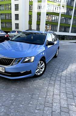 Универсал Skoda Octavia 2017 в Ивано-Франковске