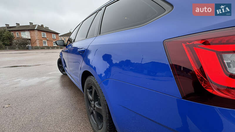 Универсал Skoda Octavia 2018 в Коростене