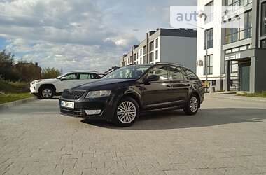 Універсал Skoda Octavia 2014 в Новояворівську