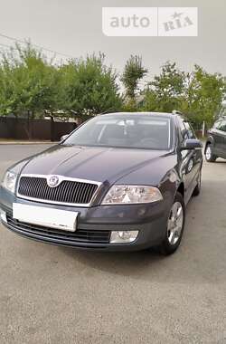 Универсал Skoda Octavia 2008 в Чернигове