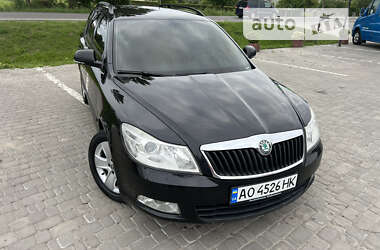 Универсал Skoda Octavia 2011 в Мостиске