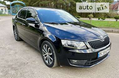 Лифтбек Skoda Octavia 2015 в Львове