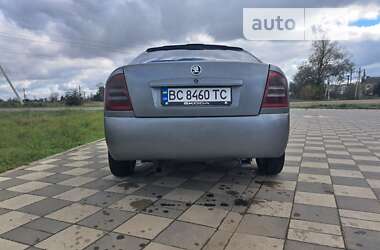 Лифтбек Skoda Octavia 2000 в Самборе